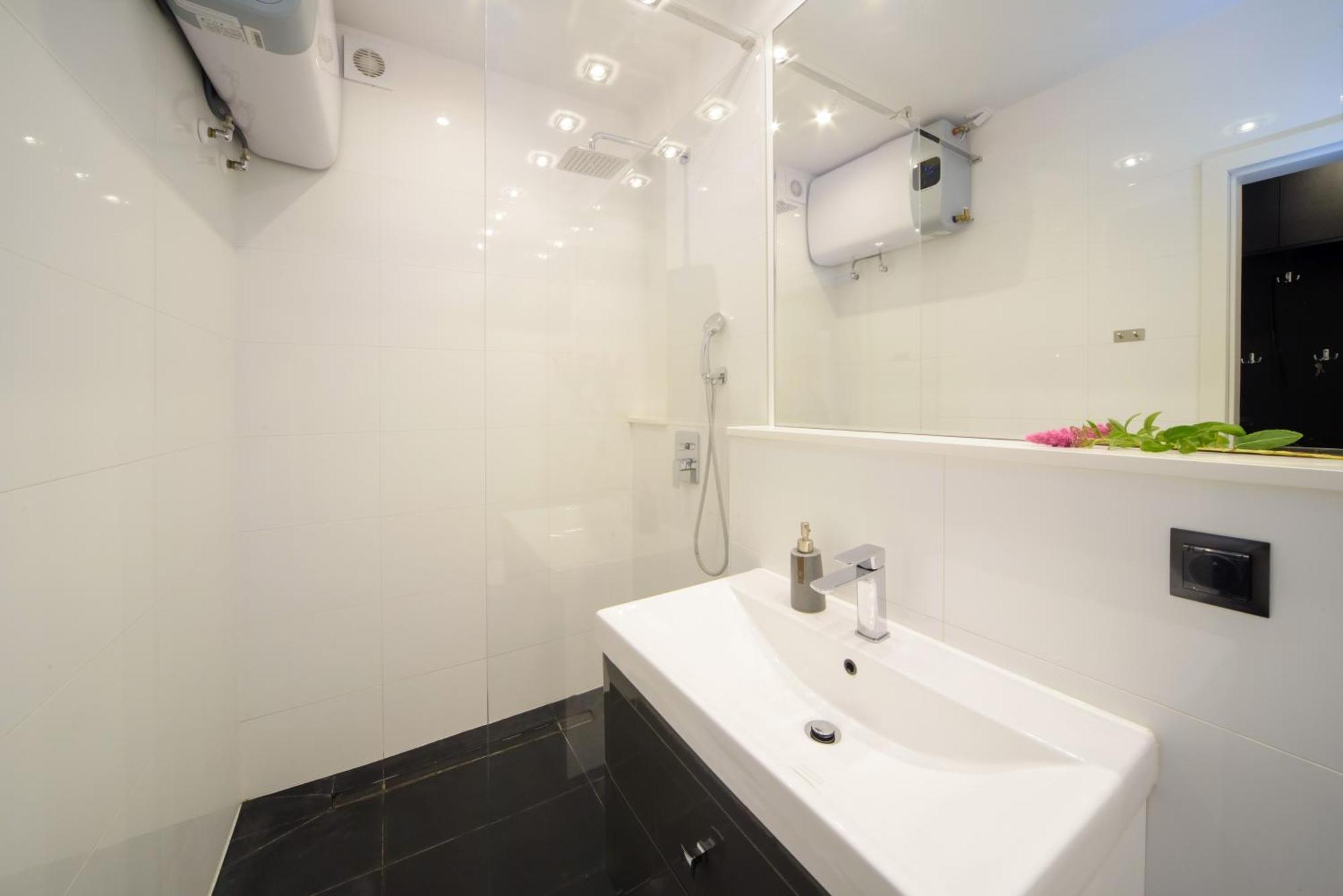 Maya'S Flats & Resorts 63 - 3 Rooms Apartment On Chlebnicka Street Old Town Gdańsk Extérieur photo