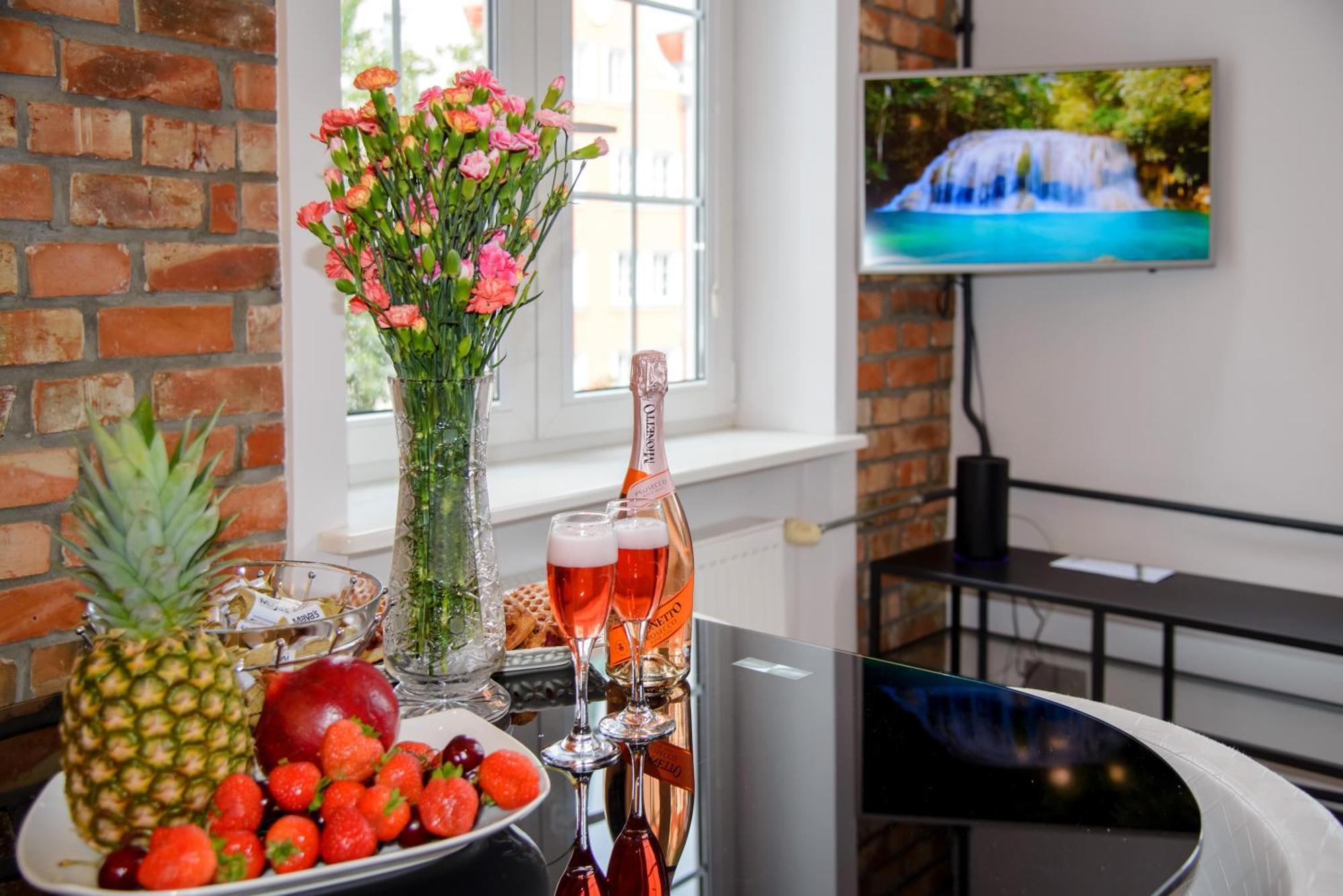 Maya'S Flats & Resorts 63 - 3 Rooms Apartment On Chlebnicka Street Old Town Gdańsk Extérieur photo